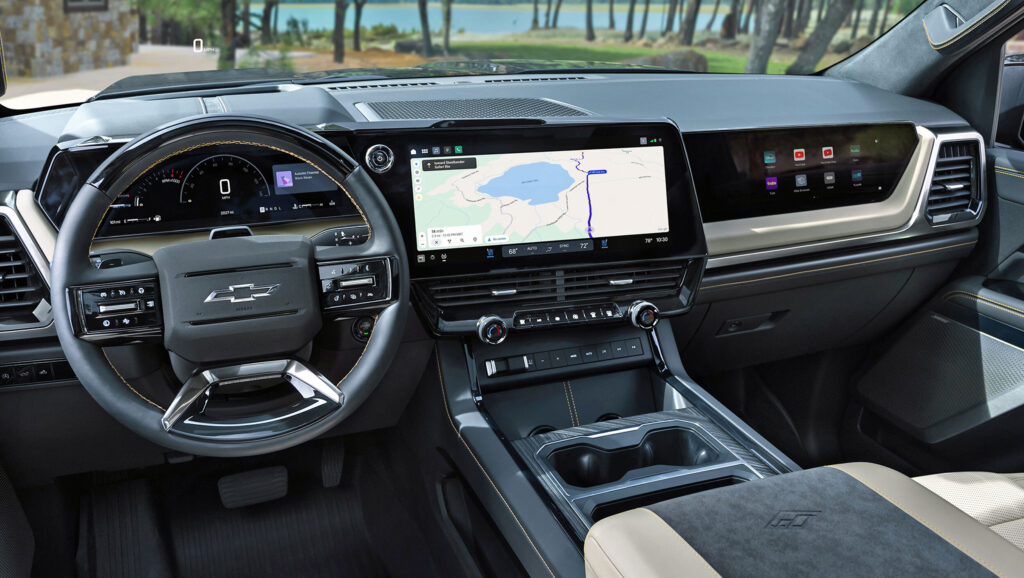 2027 Chevrolet Silverado interior with redesigned infotainment system (Photo credit: GM)