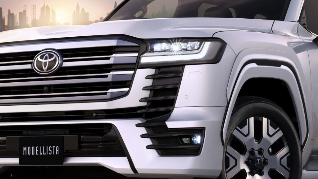 Updated Toyota Land Cruiser 300 with Modellista bodykit in Japan (Photo credit: Toyota)